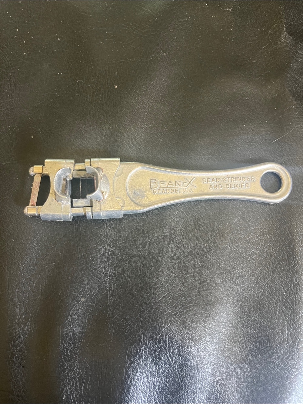 Silver Bean Stringer and Slicer - Metal Kitchen Tool